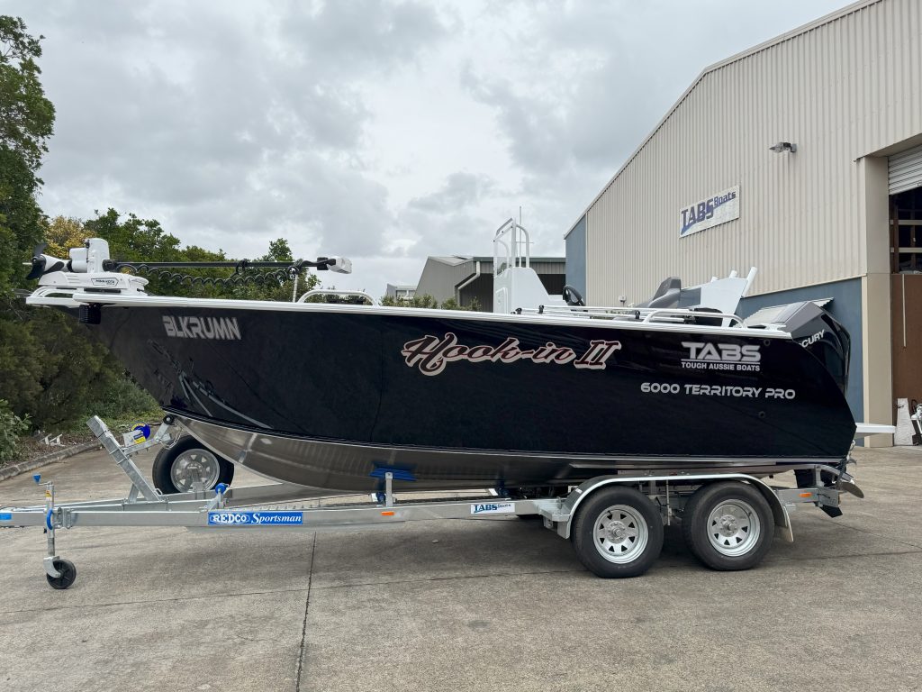 6000 Territory Pro Rear Mount Sports Console